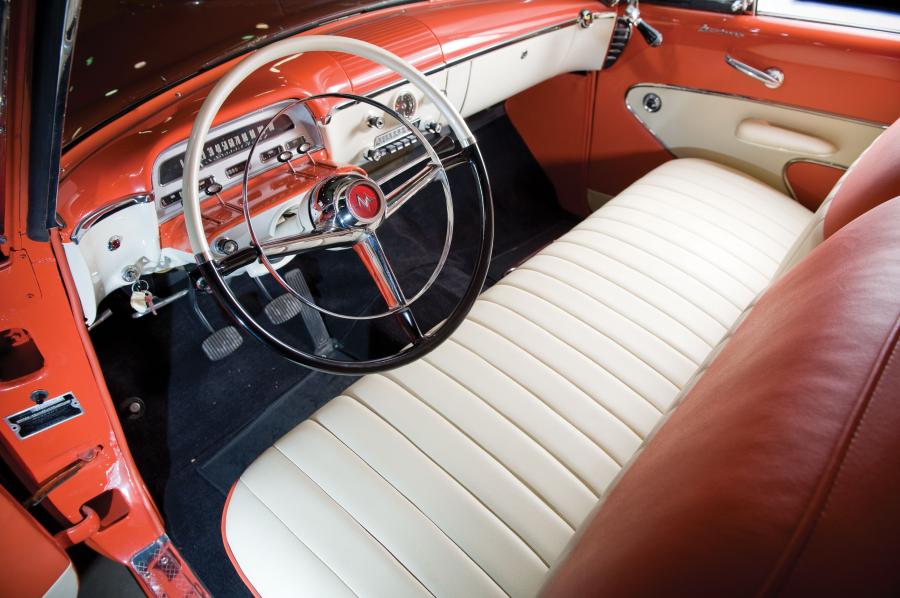  Mercury Monterey Convertible 1954 года  (фото 4 из 6)